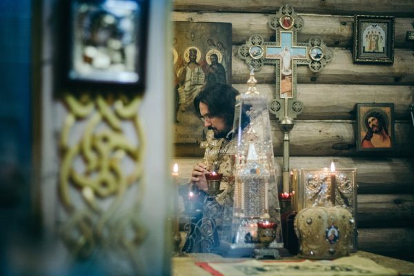 Когда настоятель повернулся к вам лицом...