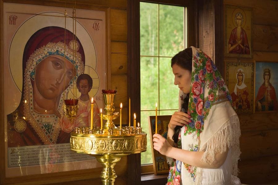О покрытии головы женщинами в церкви