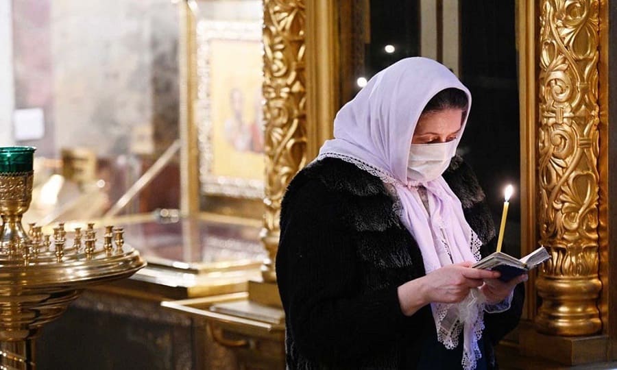 "Ведь раньше во время эпидемий все в храм шли!"