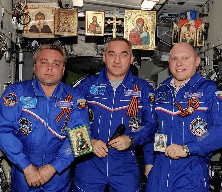 Гагарин доказал, Бог принял человека