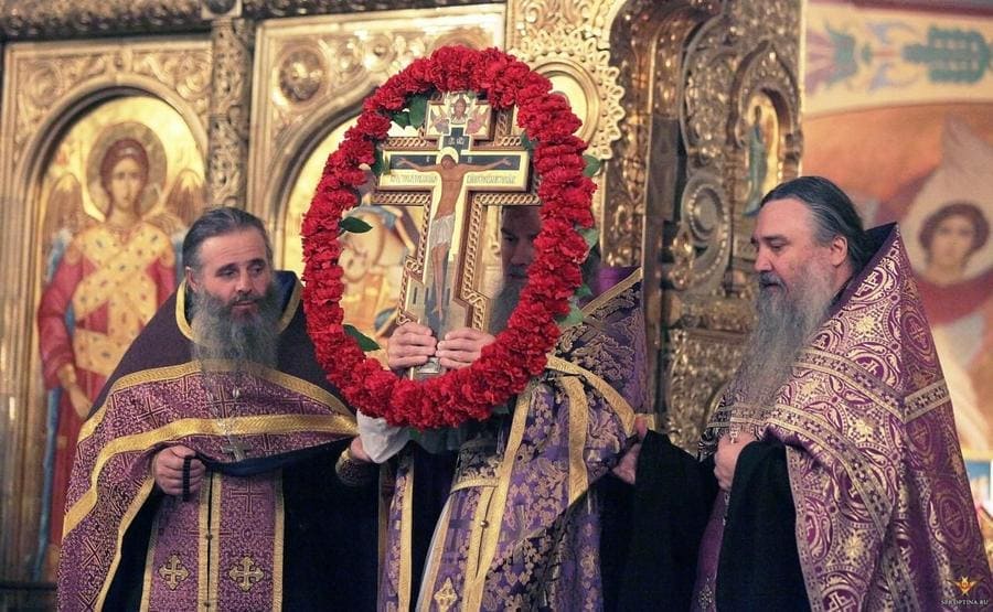 Почему Воздвижение отмечают 27 сентября
