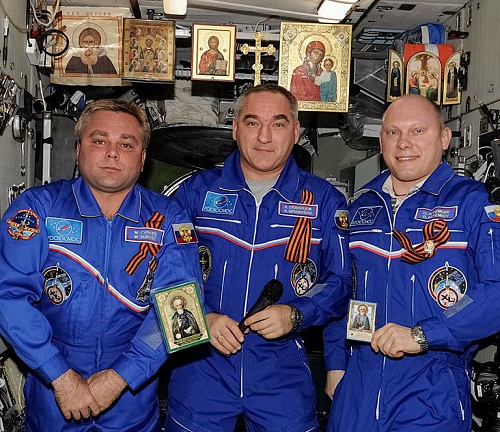 Гагарин доказал, Бог принял человека